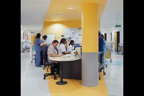 The semi-circular wards give nurses wide sight lines to patients’ beds. 